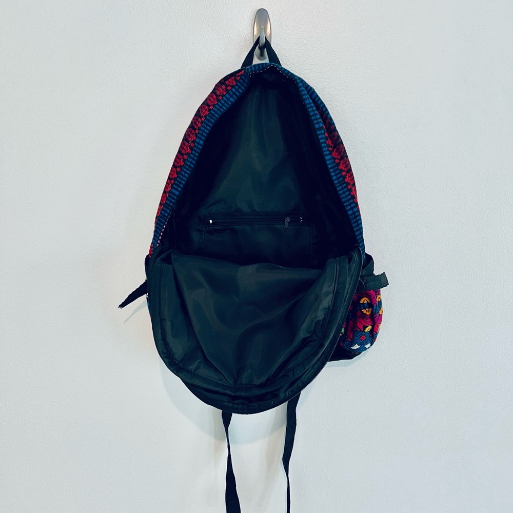 Multicolor Thread Woven Zippered Backpack - Picture 2 of 4